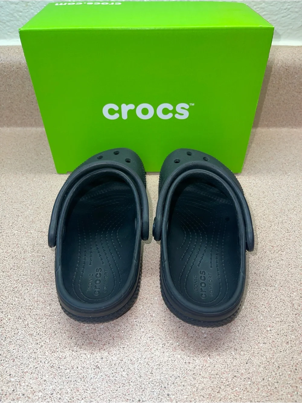 CROCS Kids Classic Clog in Black